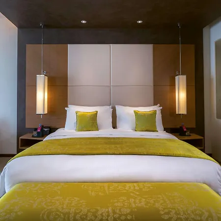 Moevenpick Hotel Du Lac Tunis Exterior photo A bedroom at the hotel